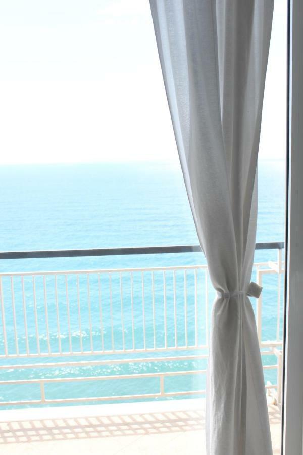 Casa Calandre Mare Lejlighed Ventimiglia Eksteriør billede